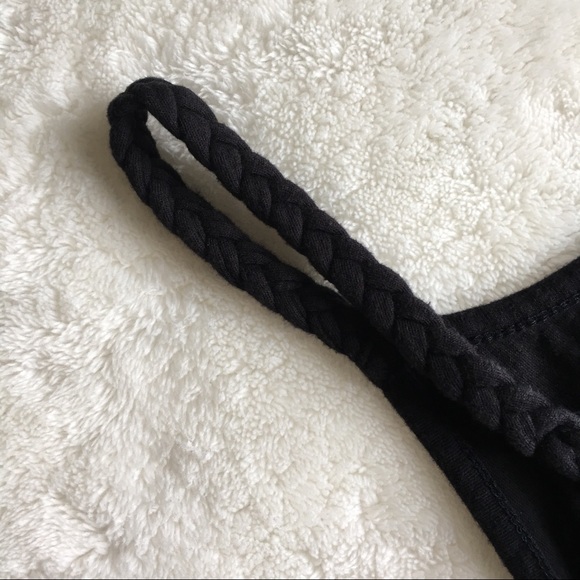 {LOVE BY DESIGN} Braided Strap + Trim Tank Black - Picture 2 of 8
